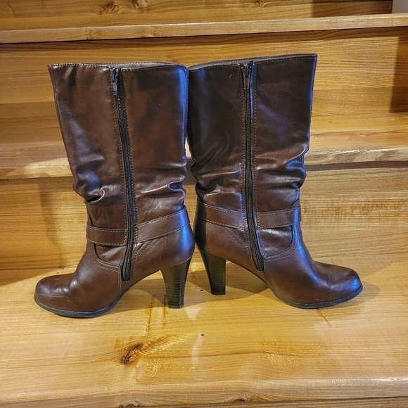 Arizona Jeans women's brown mid-calf heeled side zip boots 7.5 - Picture 3 of 12